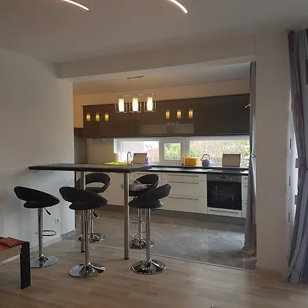 Francesca Apartment *