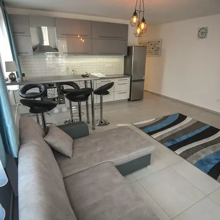 Francesca Apartment