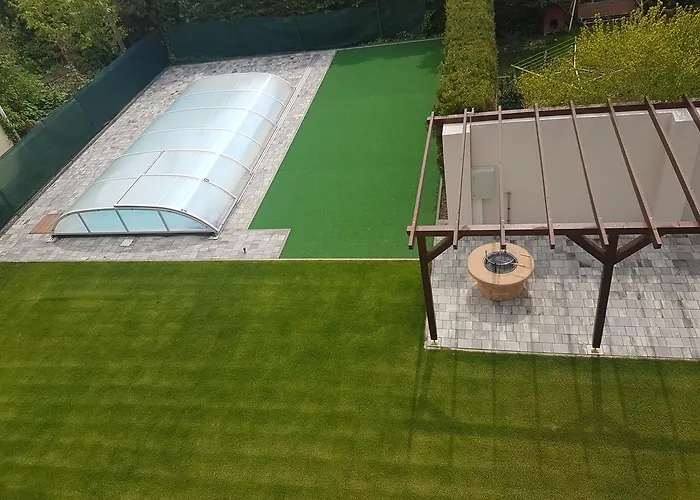 Francesca שיופוק