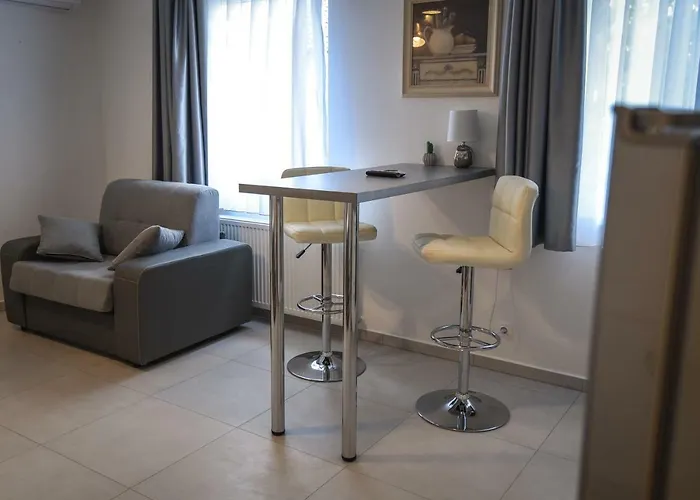 Francesca דירה שיופוק